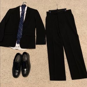 Boys Suit Size 14
